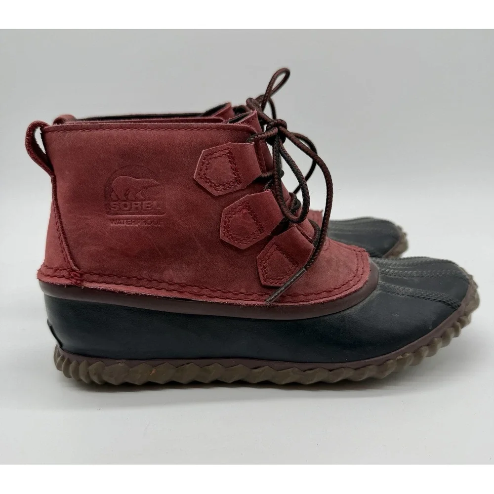 Sorel Boots‎ Women's Sz 6 Red Nubuck Leather Waterproof Ankle Out N About